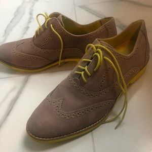 Cole Haan women’s 9.5 saddle shoes great condition